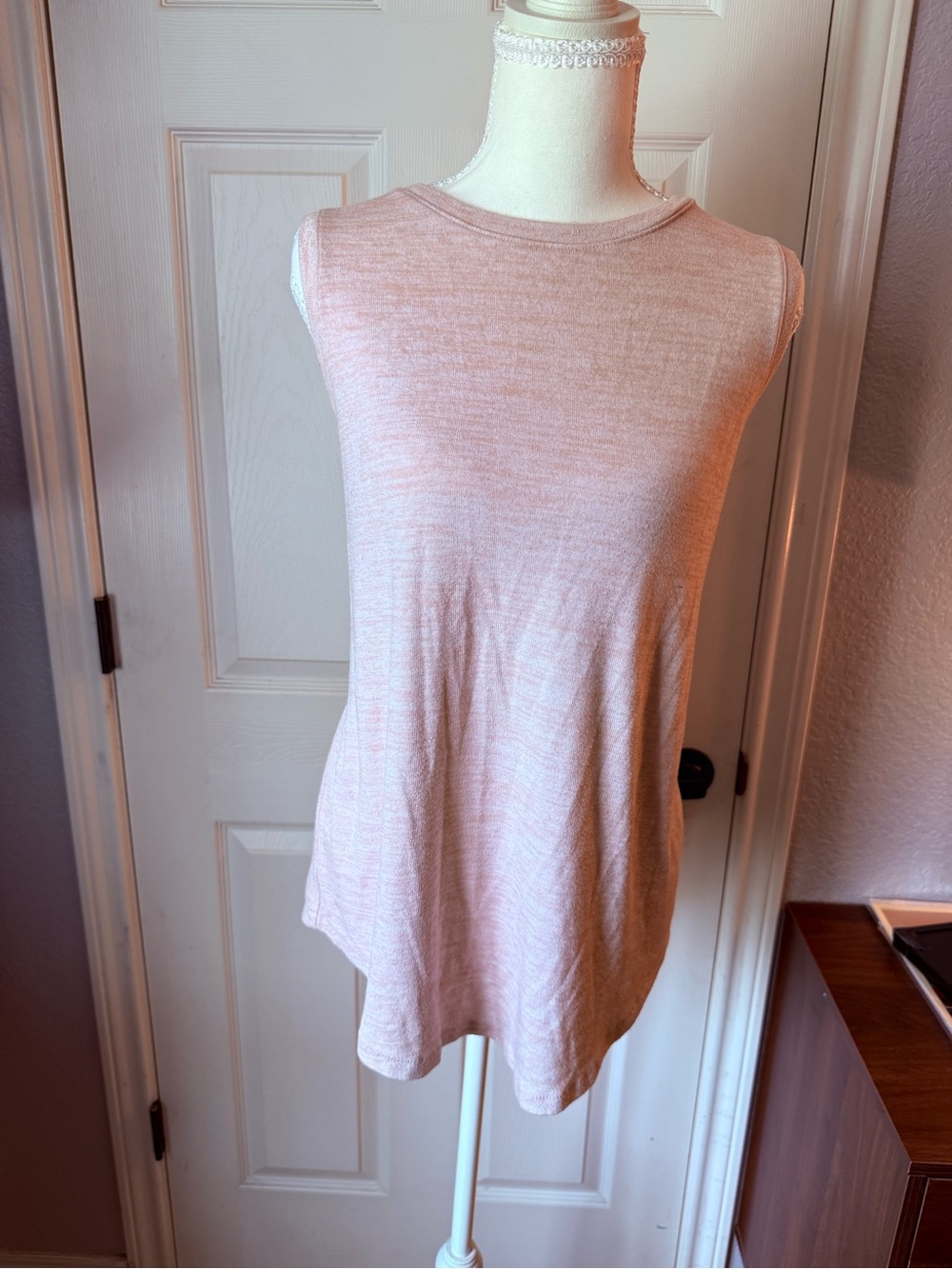GAP Light Pink Sleeveless Swing Tank